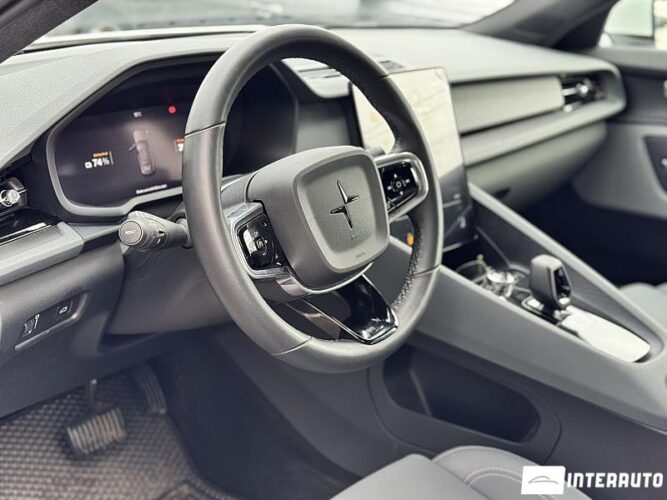 Volvo Polestar 2 39 interauto-car