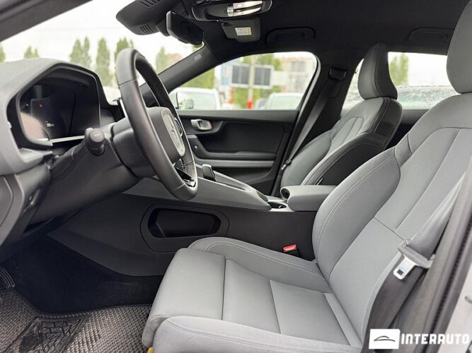 Volvo Polestar 2 37 interauto-car