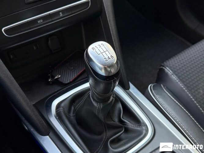 Renault Megane 42 interauto-car