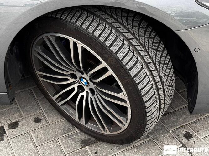 BMW 530e 52 interauto-car