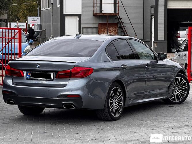 BMW 530e 35 interauto-car