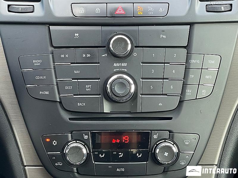 Opel Insignia 23 automobil-interauto