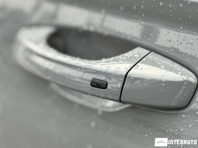 Volkswagen Taos 37 interauto-car