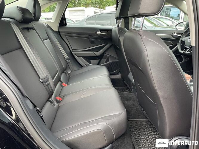 Volkswagen Jetta 50 interauto-car