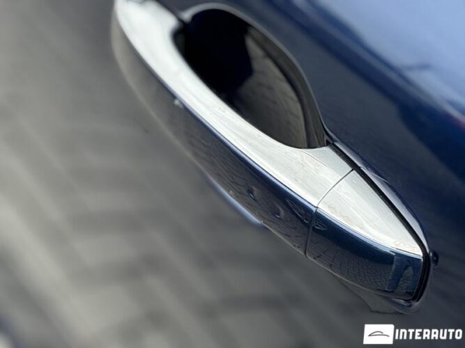 Renault Megane 34 interauto-car