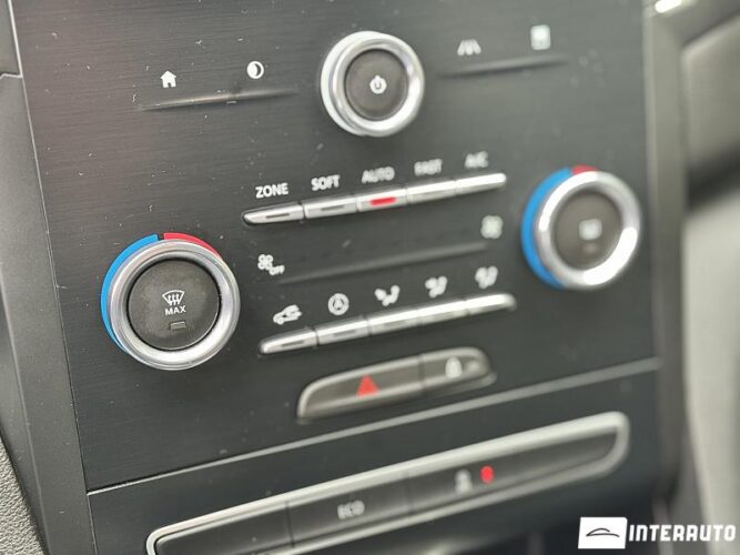 Renault Megane 41 interauto-car