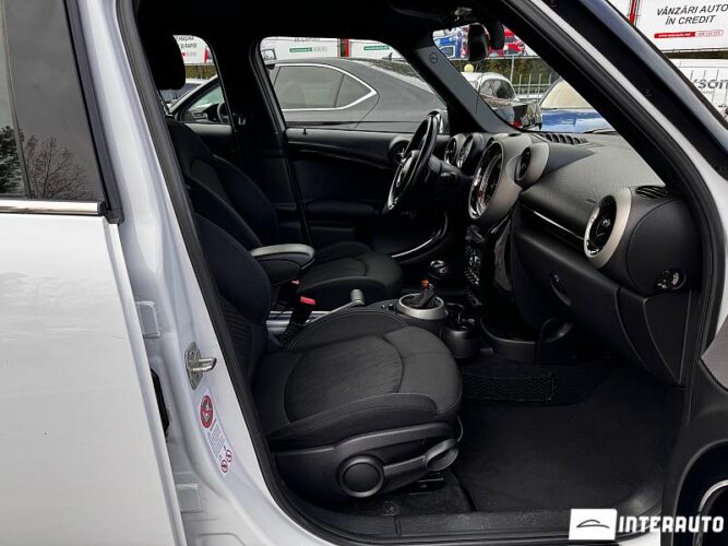 Mini Countryman Cooper S ALL4 32 interauto-car