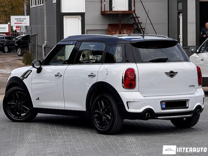 Mini Countryman Cooper S ALL4 31 interauto-car