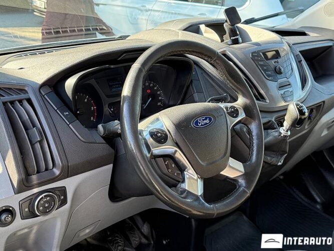 Ford Transit 31 interauto-car