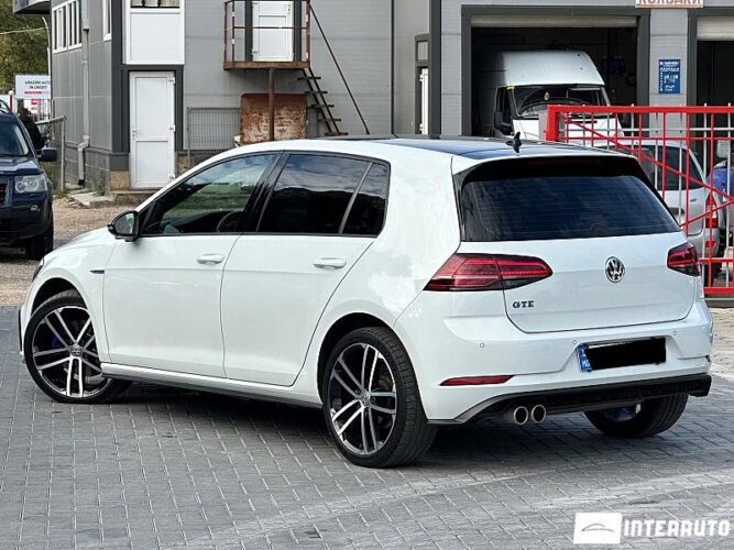 Volkswagen Golf GTE 32 interauto-car