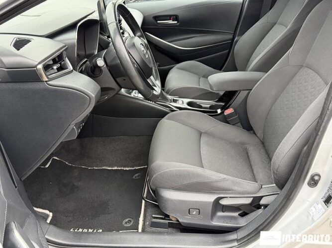 Toyota Corolla 40 interauto-car