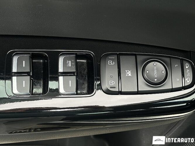 Kia Sportage 52 interauto-car