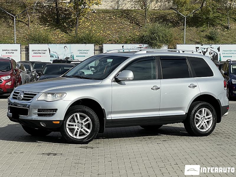 Volkswagen Touareg 12 automobil-interauto
