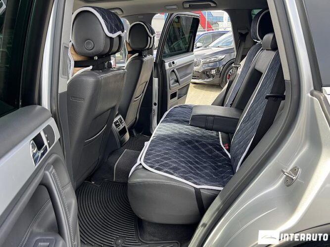 Volkswagen Touareg 43 interauto-car