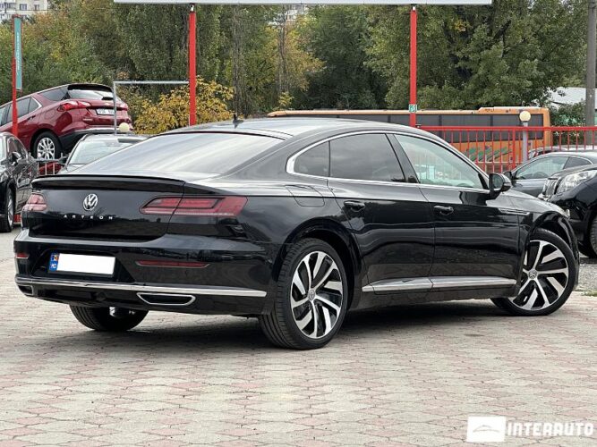 Volkswagen Arteon 33 interauto-car