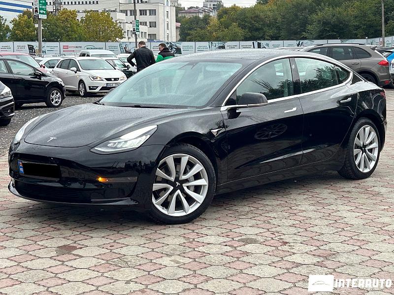Tesla Model 3 2 interauto oferta masina