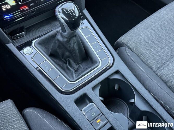 Volkswagen Passat 47 interauto-car