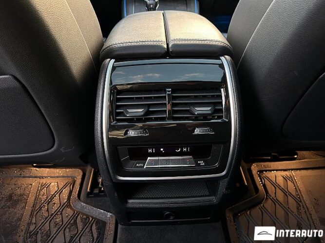 BMW X5 4.5e 49 interauto-car