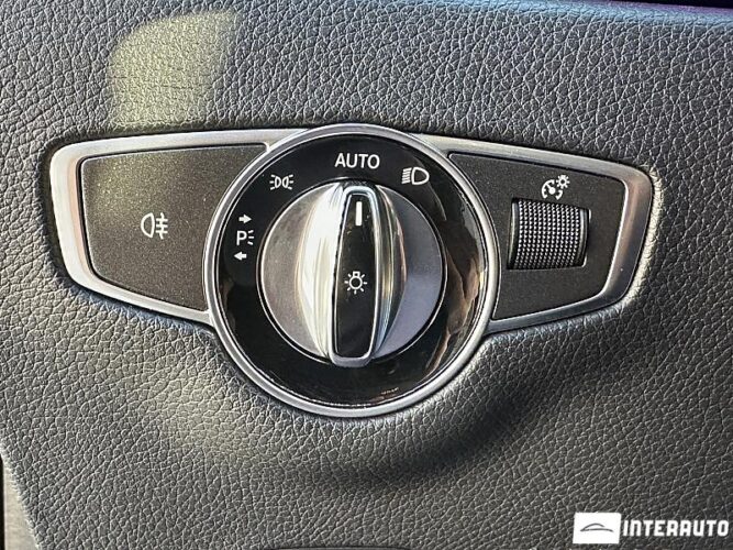 Mercedes E 220 59 interauto-car