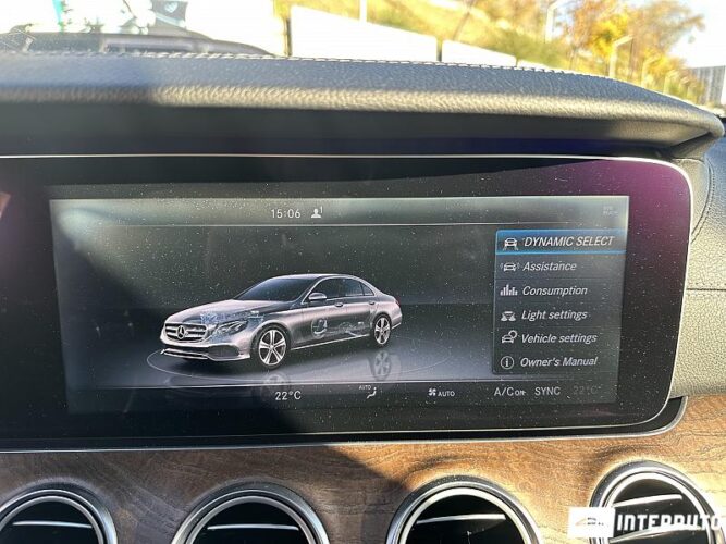 Mercedes E 220 46 interauto-car