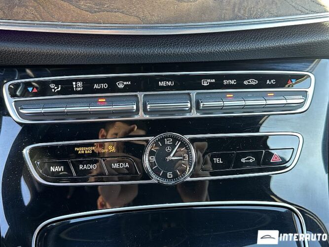 Mercedes E 220 47 interauto-car