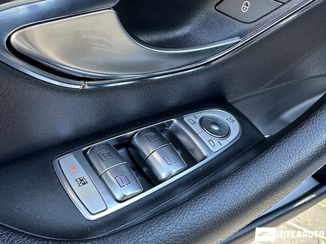 Mercedes E 220 55 interauto-car