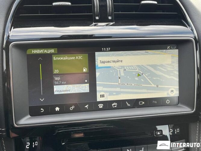 Jaguar F-Pace 47 interauto-car