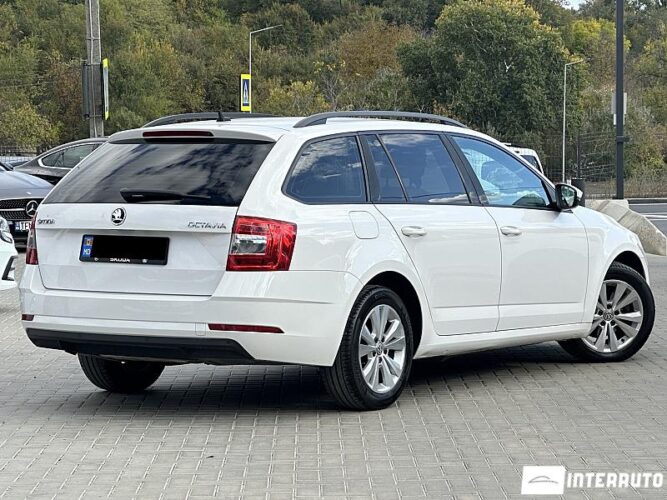 Skoda Octavia 35 interauto-car
