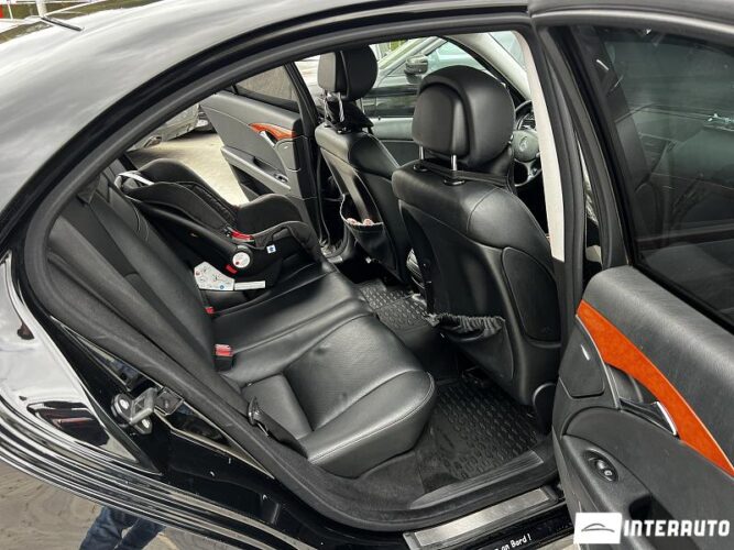 Mercedes E 200 42 interauto-car