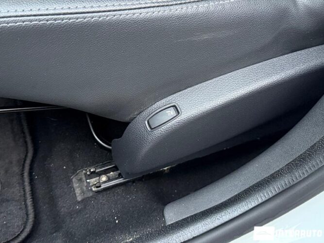 Dacia Duster 34 interauto-car