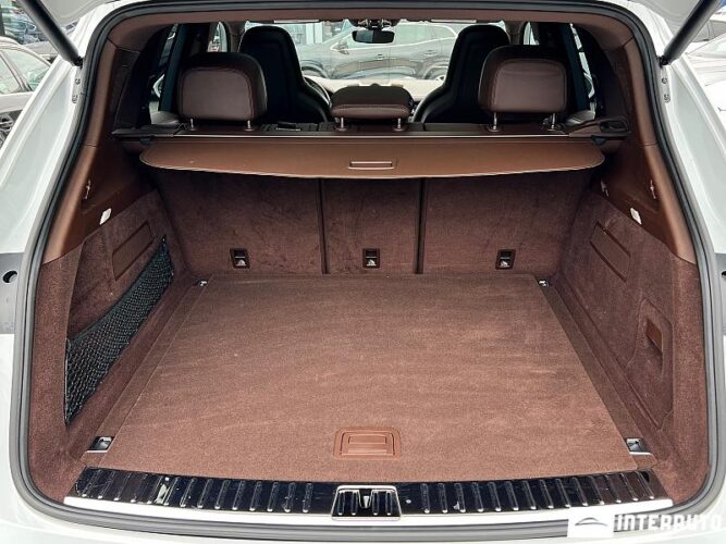 Porsche Cayenne E-Hybrid 64 interauto-car