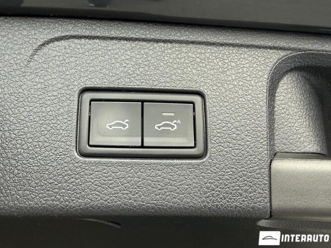 Volkswagen Passat GTE 53 interauto-car