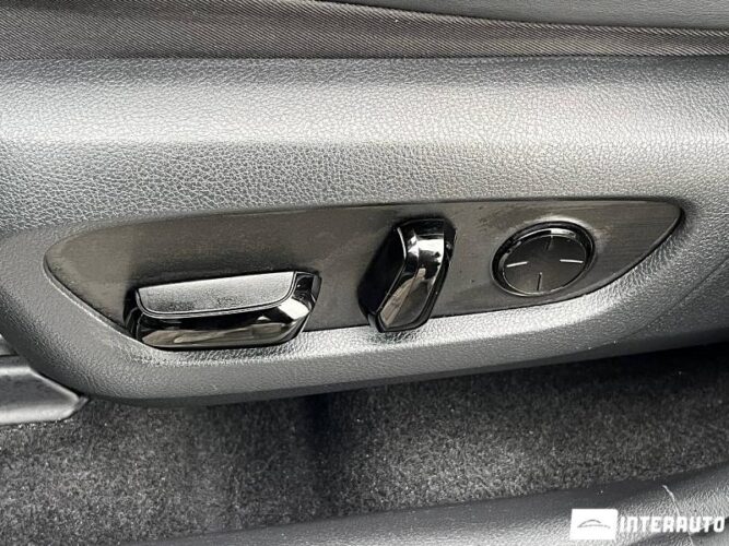 Lexus NX 450H+ 46 interauto-car