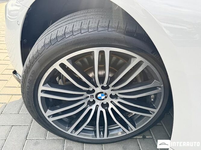 BMW 530e 55 interauto-car