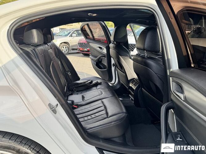 BMW 530e 53 interauto-car