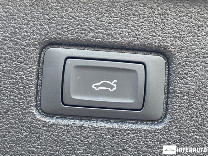 Audi Q7 53 interauto-car