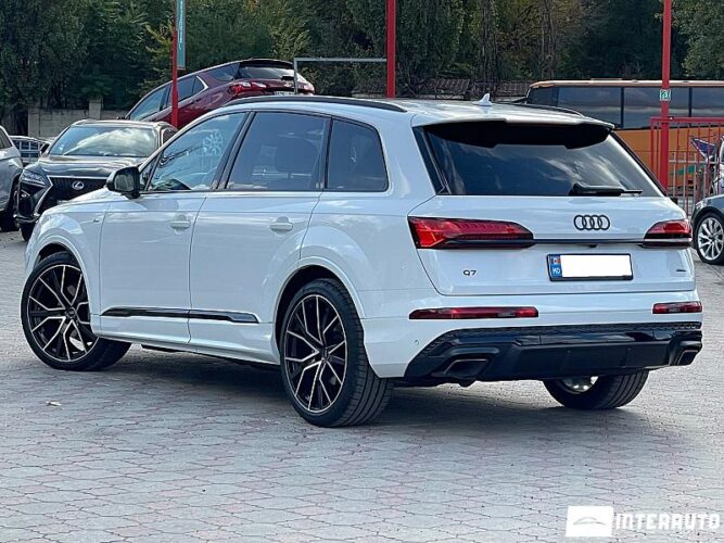 Audi Q7 35 interauto-car
