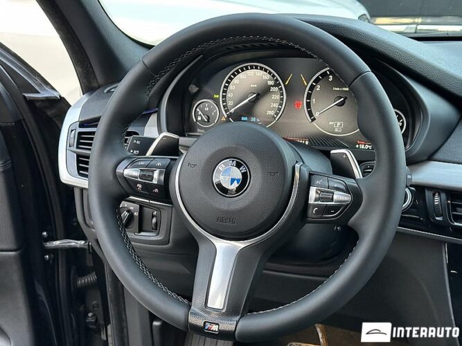 BMW X5 4.0e 40 interauto-car