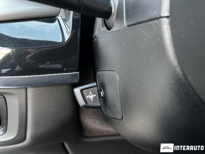 BMW X5 4.0e 47 interauto-car