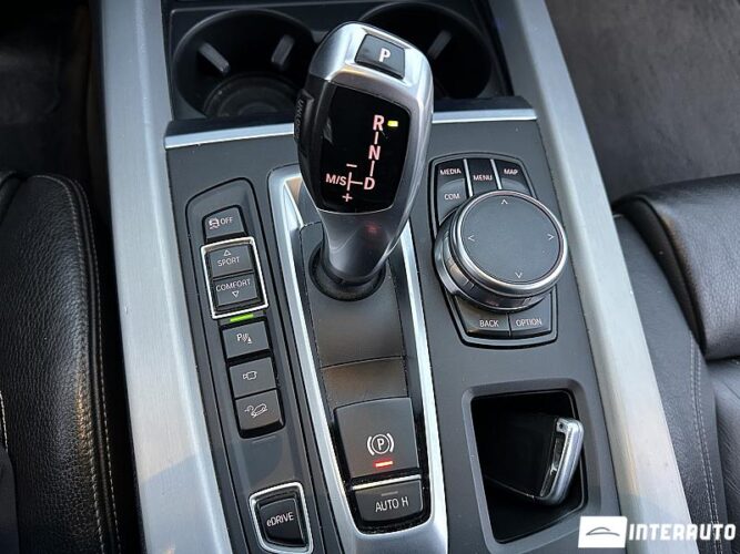 BMW X5 4.0e 45 interauto-car