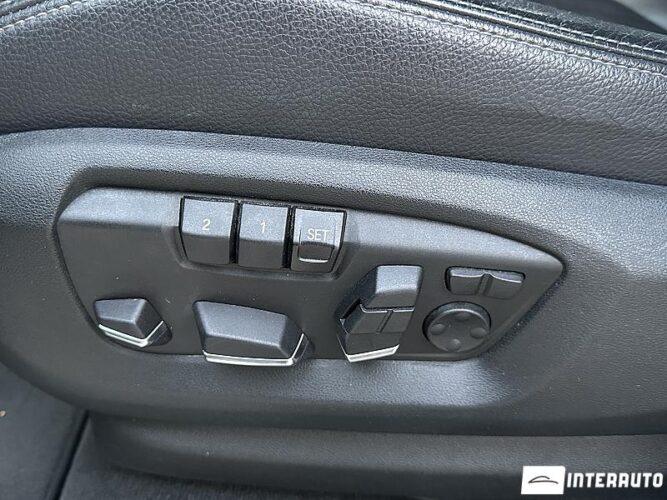 BMW X5 4.0e 50 interauto-car