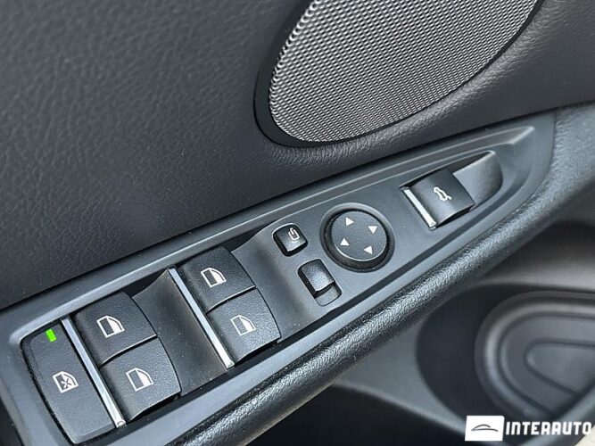 BMW X5 4.0e 49 interauto-car