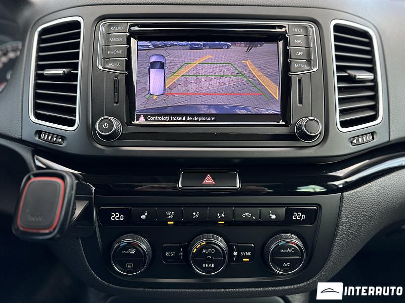 Volkswagen Sharan 22 automobil-interauto