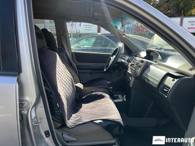 Nissan X-Trail 30 interauto-car