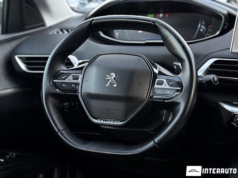 Peugeot 3008 23 automobil-interauto