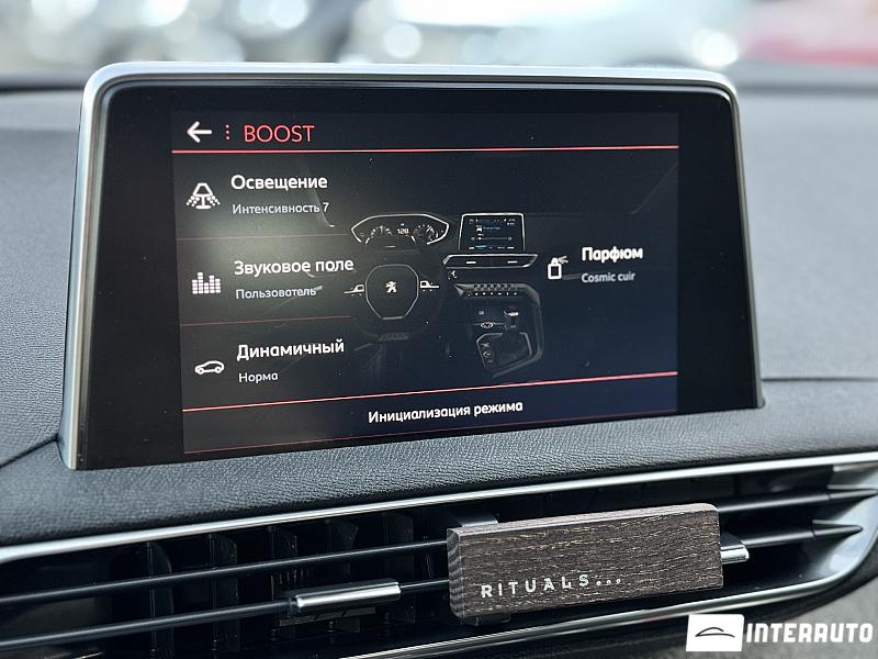 Peugeot 3008 26 automobil-interauto