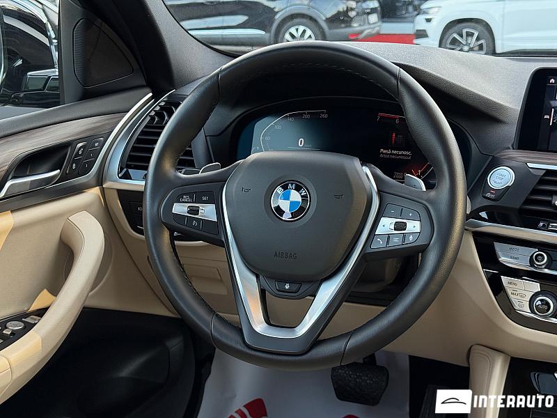 BMW X4 3.0i 22 automobil-interauto