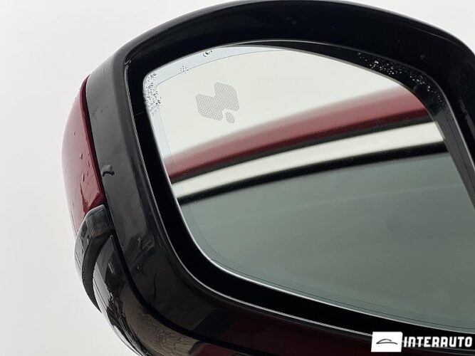 Jaguar E-Pace 42 interauto-car