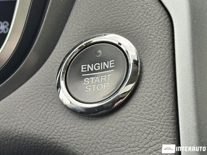 Ford Fusion 44 interauto-car