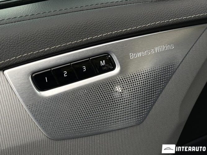 Volvo XC 90 52 interauto-car